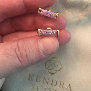 Kendra Scott pink and gold bar earrings